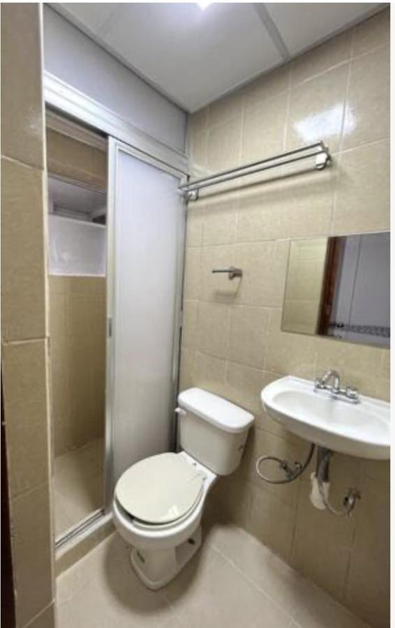 Habitacion Economica Y Pequena Con Bano Privado Cerca Del Centro Historico Meksika Dış mekan fotoğraf
